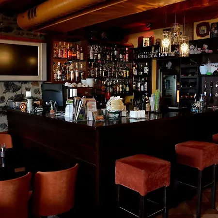 To Spitiko 3* Agios Athanasios (Pella)