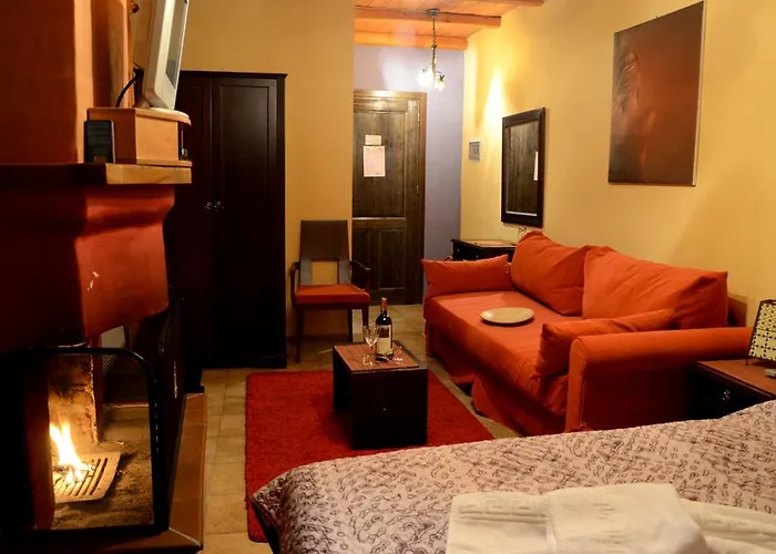 Πανσιόν To Spitiko